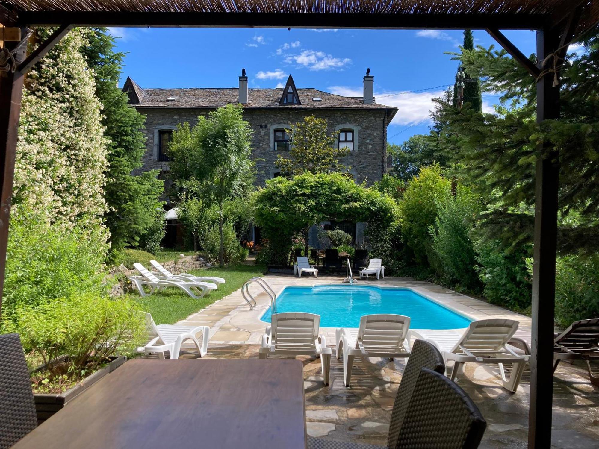 Hostal Cal Quimet Rialp Exterior foto