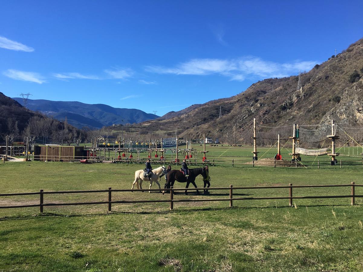 Hostal Cal Quimet Rialp Exterior foto